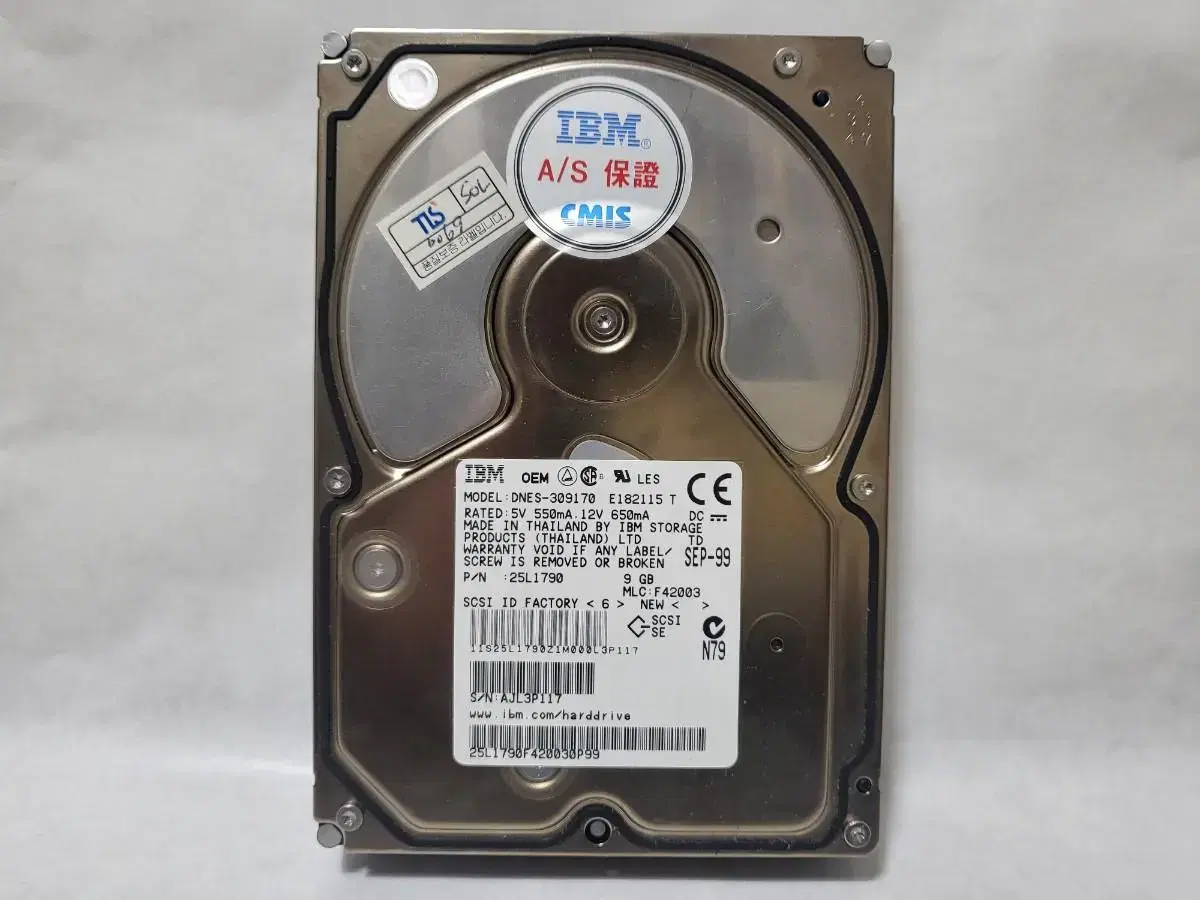 IBM DNES-309170 E182115 T 50PIN SCSI HDD